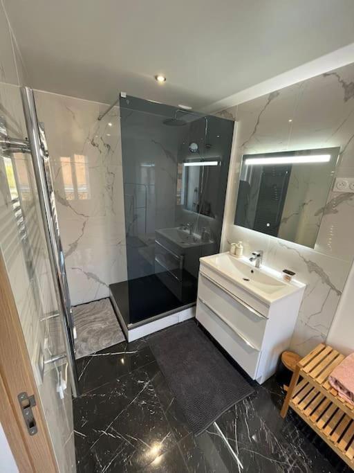 Appart 4 Personnes Proche Paris Tour Eiffel Meudon Buitenkant foto