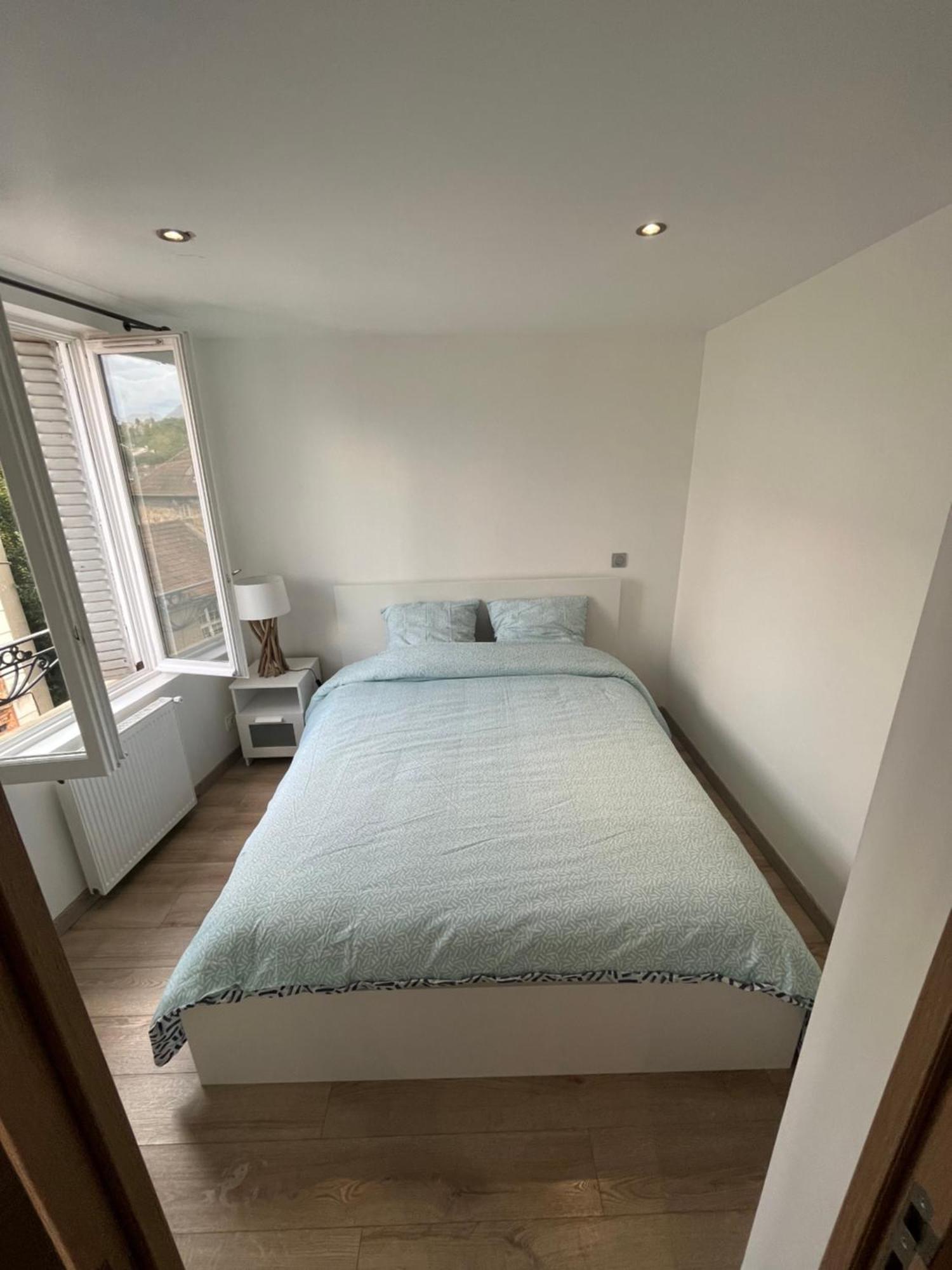 Appart 4 Personnes Proche Paris Tour Eiffel Meudon Buitenkant foto