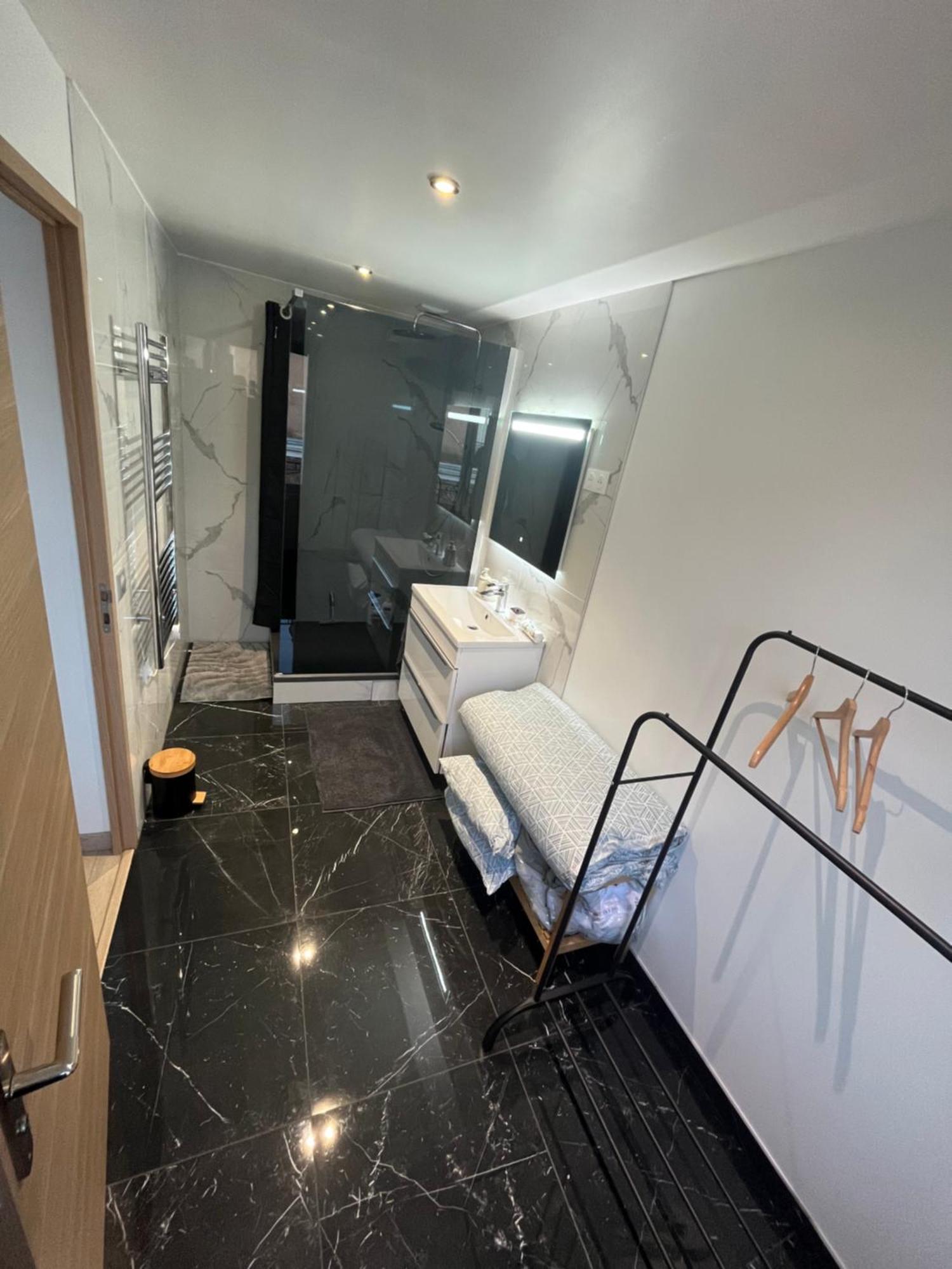 Appart 4 Personnes Proche Paris Tour Eiffel Meudon Buitenkant foto